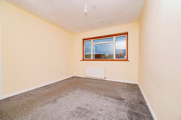 3 Bedroom End Of Terrace House For Sale In Chantry Lane, London Colney, St. Albans, AL2