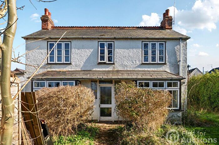 3 Bedroom Detached House For Sale In Ferry Road, Marston, Oxford, OX3