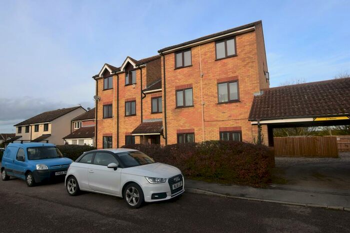 1 Bedroom Flat To Rent In Markwell Wood, Harlow, CM19