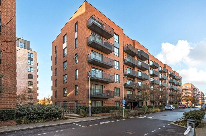 2 Bedroom Flat For Sale In Newell House, Samara Drive, Southall, UB1