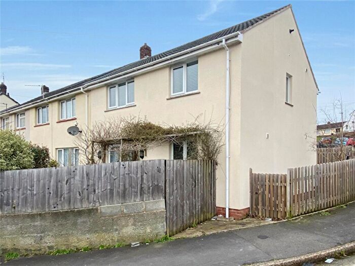 3 Bedroom End Of Terrace House For Sale In Charles Dart Crescent, Barnstaple, Devon, EX32