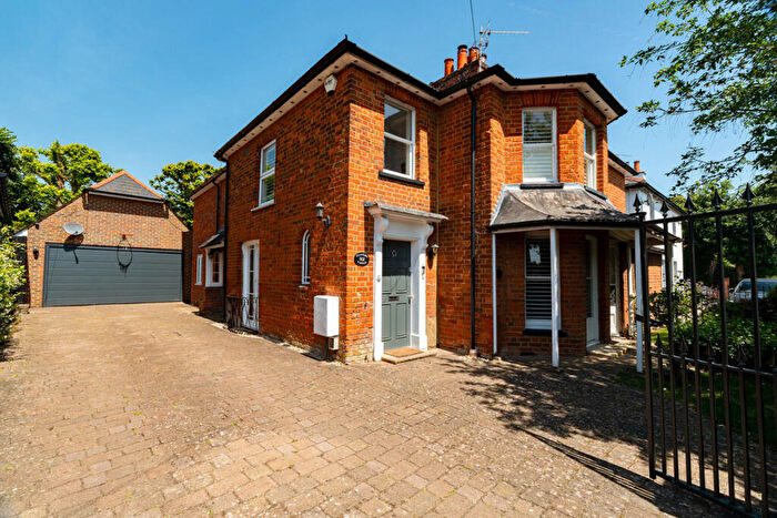 4 Bedroom Detached House To Rent In Altwood Road, Maidenhead, SL6