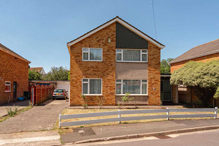 4 Bedroom Detached House For Sale In Wyck Beck Road, Bristol, BS10