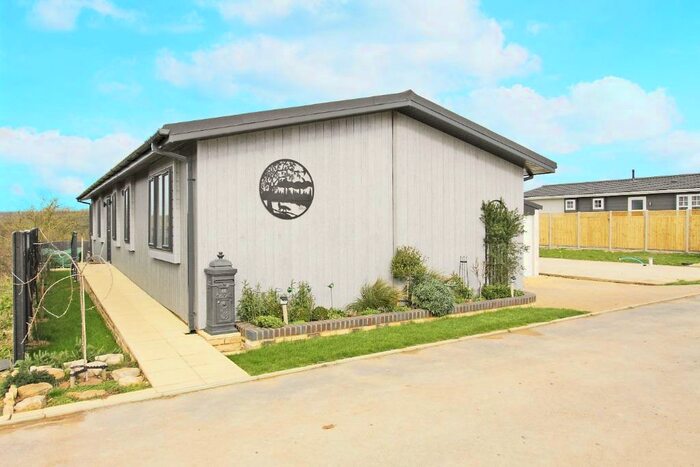 2 Bedroom Bungalow For Sale In Mulberry Court, Picket Piece, Andover, SP11