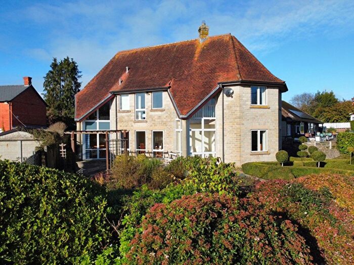 3 Bedroom Detached House For Sale In The Lynch, Mere, Wiltshire, BA12
