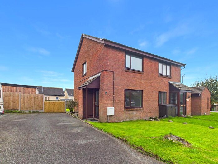 2 Bedroom Semi-Detached House For Sale In Monnow Close, Steynton, SA73