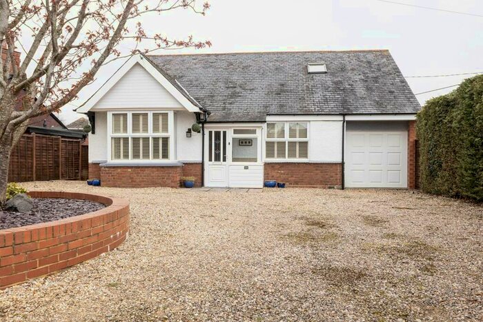 3 Bedroom Detached Bungalow For Sale In Harborough Road, Clipston, Market Harborough, LE16