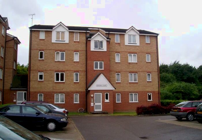 Studio To Rent In Myers Lane, New Cross, SE14