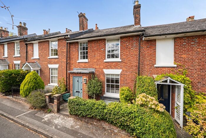 4 Bedroom Terraced House To Rent In Step Terrace, Winchester, SO22