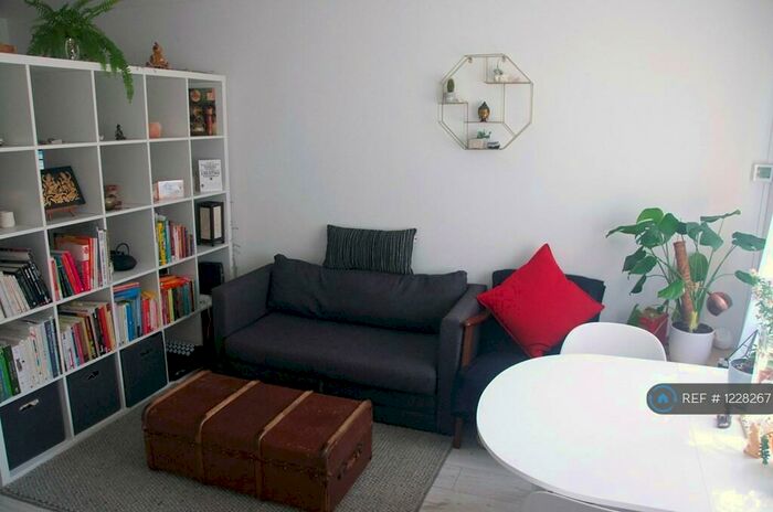 1 Bedroom Flat To Rent In Selhurst Road, London, SE25