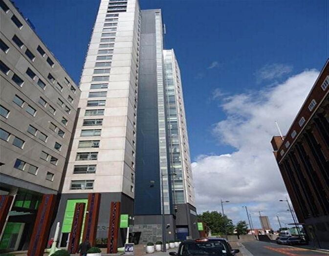 1 Bedroom Apartment For Sale In Old Hall Street, Merseyside, L3