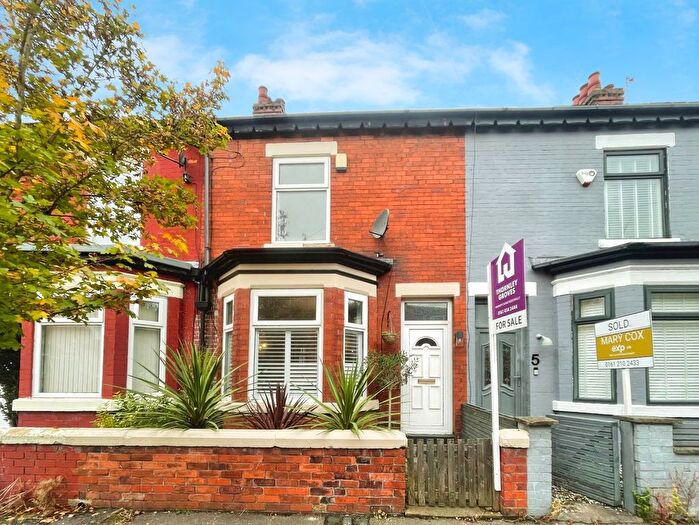 2 Bedroom Terraced House For Sale In Griffin Grove, Levenshulme, Greater Manchester, M19