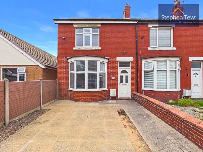 2 Bedroom Terraced House For Sale In Houghton Avenue, Blackpool, FY4