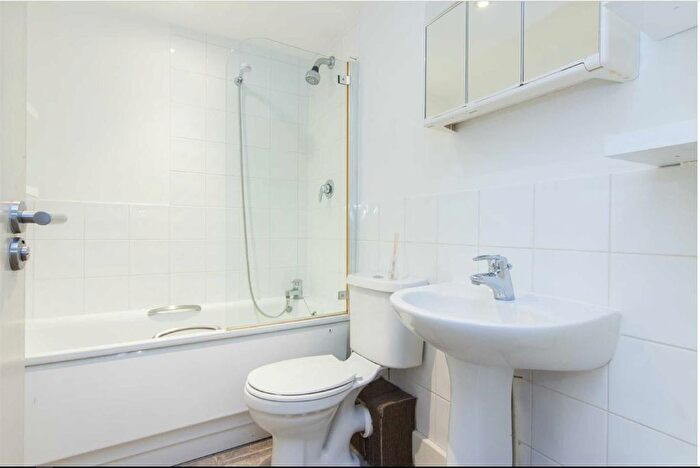 1 Bedroom Flat To Rent In Sloane Avenue, London, SW3