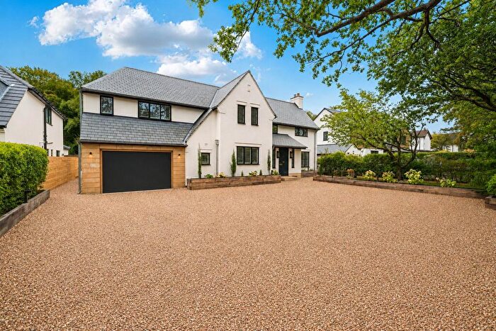 6 Bedroom Detached House For Sale In Hookstone Drive, Harrogate, HG2