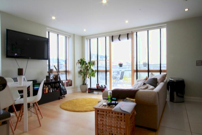 1 Bedroom Flat To Rent In Downham Wharf, Hertford Road, Hackney, N1