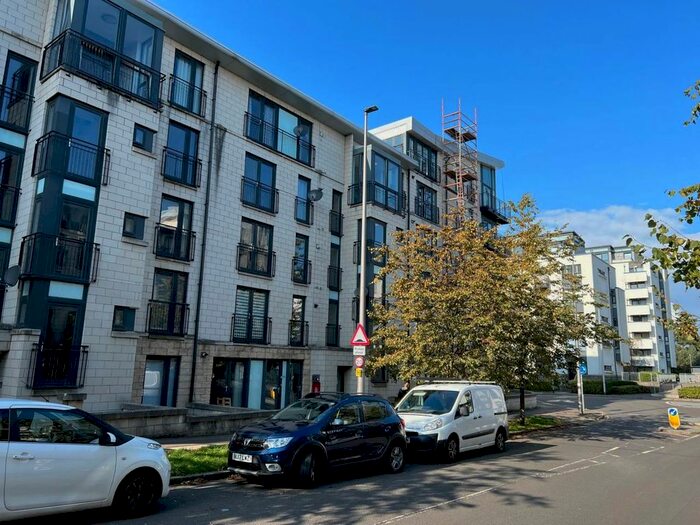 2 Bedroom Flat To Rent In Waterfront Gait, Edinburgh, EH5