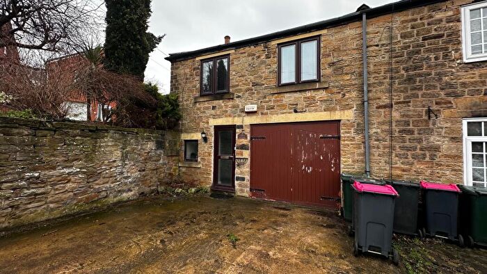 3 Bedroom House To Rent In Westfield Road, Parkgate, Rotherham, S62