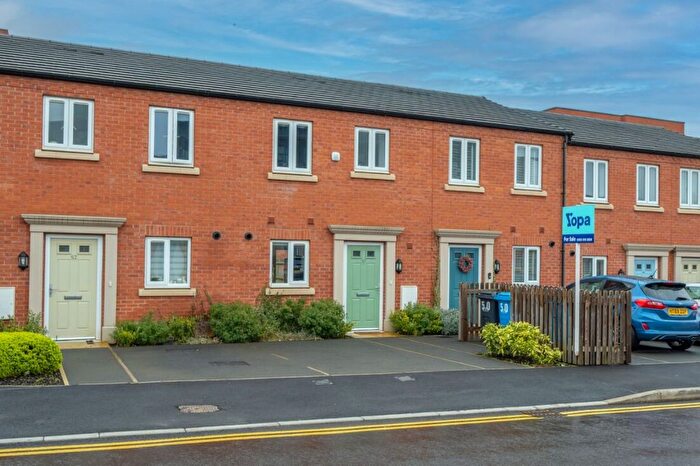 3 Bedroom Terraced House For Sale In Saxelbye Avenue, Derby, DE1