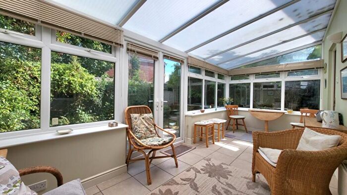 2 Bedroom Detached Bungalow For Sale In Alexandra Road, Peterborough, PE1