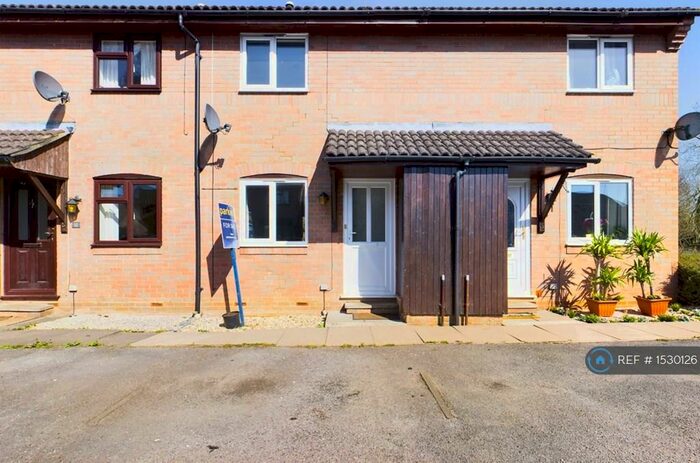 2 Bedroom Terraced House To Rent In Alderfield Close, Reading, RG7