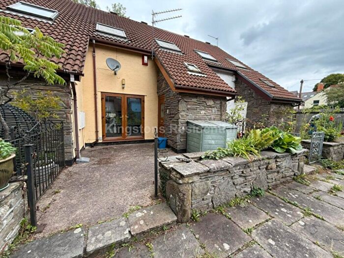 2 Bedroom Terraced House To Rent In Fairoak Mews, Cathays, Cardiff, CF24