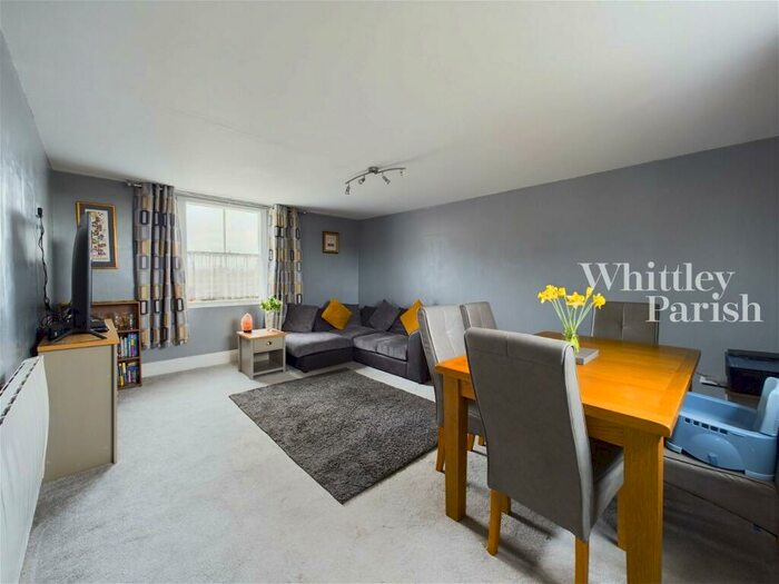 2 Bedroom Apartment For Sale In Ipswich Road, Pulham Market, IP21