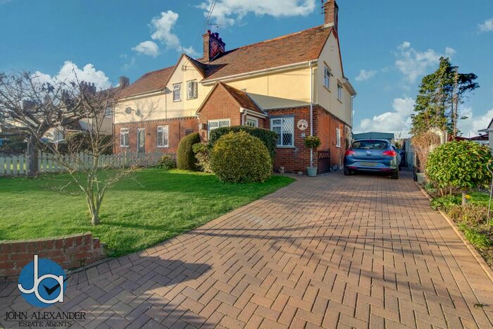 3 Bedroom Semi-Detached House For Sale In Hull Lane, Terling, Chelmsford, CM3