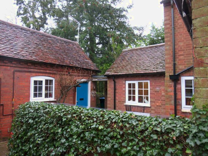 1 Bedroom Cottage To Rent In Lye Green, Claverdon, Warwick, CV35