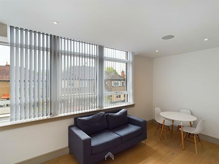 2 Bedroom Flat To Rent In Broad House, Imperial Drive, Rayners Lane, Harrow, HA2