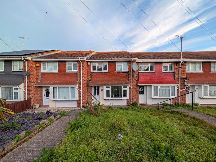 3 Bedroom Terraced House To Rent In Lower Higham Road, Gravesend, Kent, DA12