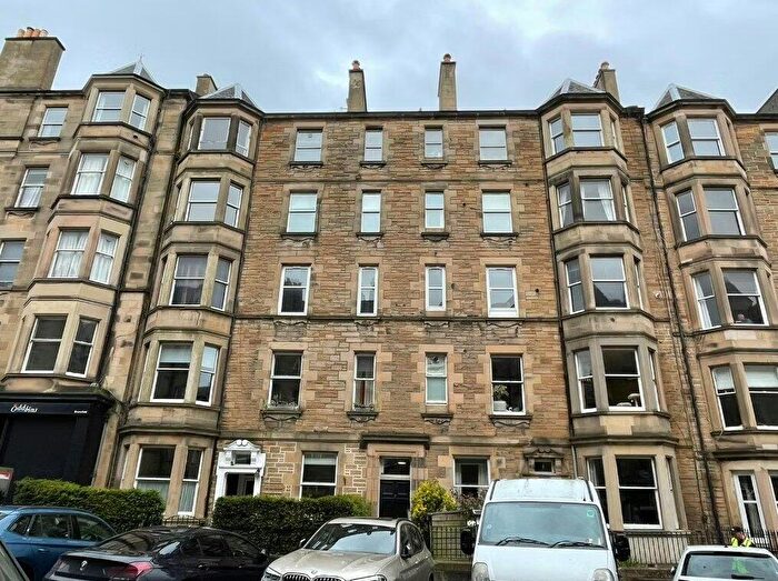 3 Bedroom Flat To Rent In Bruntsfield Avenue, Edinburgh, Midlothian, EH10