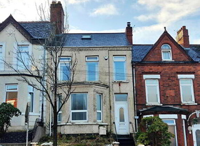 3 Bedroom Terrace House For Sale In Ballygomartin Road, Belfast, BT13