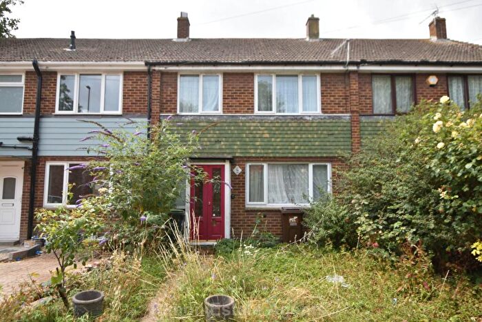 3 Bedroom Terraced House For Sale In Anns Hill Road, Gosport, PO12