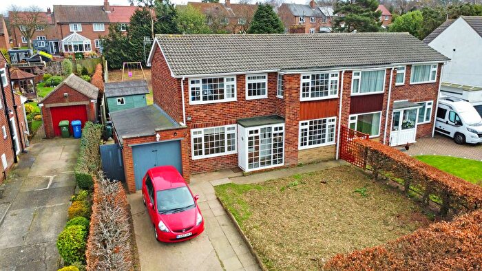 4 Bedroom Semi Detached House For Sale In Scalby Road, Scarborough, YO12