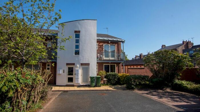 2 Bedroom Flat To Rent In Lowther Court, Lowther Street, York, YO31