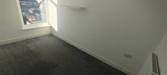 3 Bedroom Terraced House To Rent In London Street, New Whittington, Chesterfield, S43