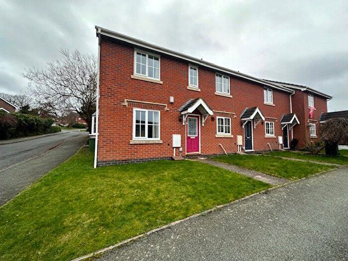 3 Bedroom End Terrace House To Rent In Cornflower Grove, Ketley, Telford, Shropshire, TF1