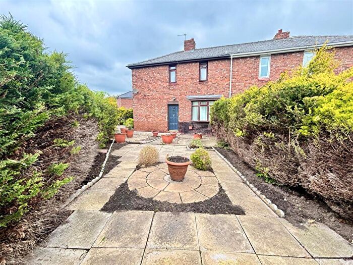 3 Bedroom Semi Detached House To Rent In The Moorlands, Gilesgate, Durham, DH1