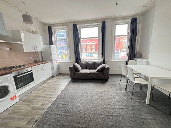 1 Bedroom Flat To Rent In Tottenham Lane, London, N8