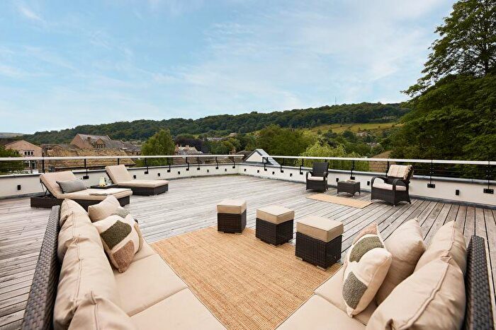 6 Bedroom Character Property For Sale In Hebble House, Hebden Bridge, HX7