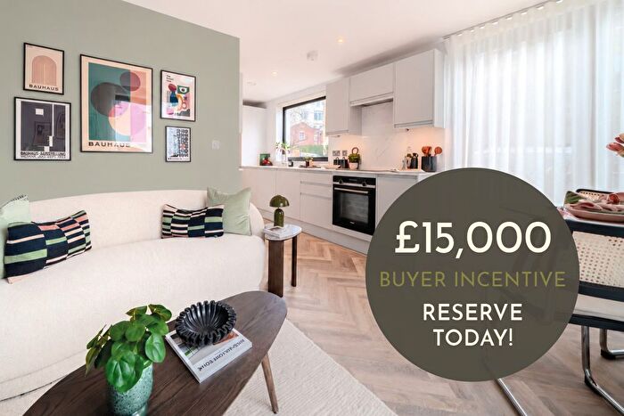 1 Bedroom Flat For Sale In Canynge Place, Clifton Village, BS8