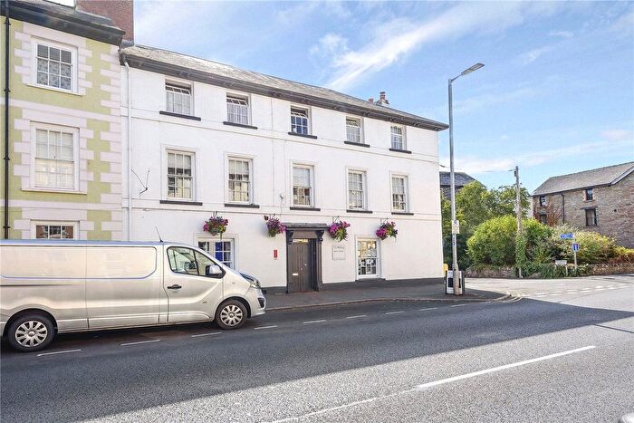 10 Bedroom Property For Sale In Watton, Brecon, Powys, LD3