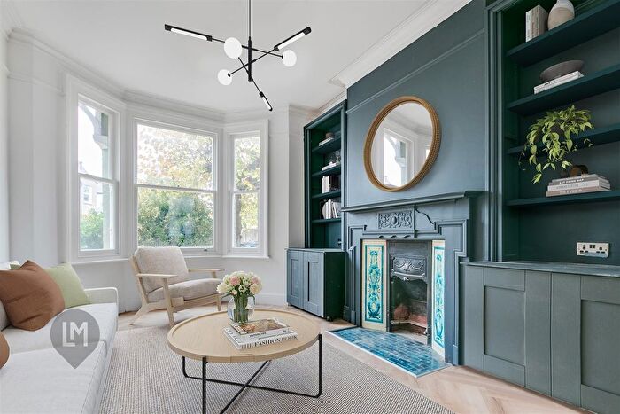 4 Bedroom Property To Rent In Stuart Road, London, SW19