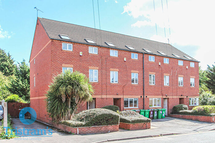 3 Bedroom Terraced House To Rent In Montpelier Road, Nottingham, NG7
