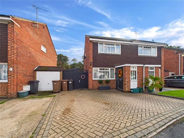 2 Bedroom Semi-Detached House For Sale In East Bridge Road, South Woodham Ferrers, Chelmsford, Essex, CM3