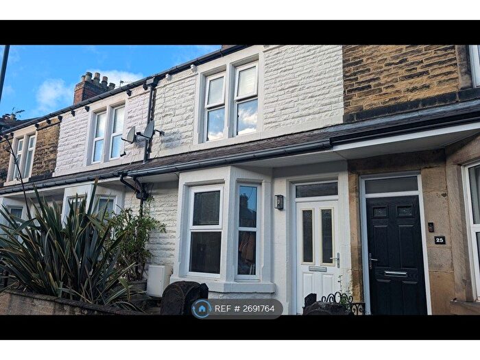3 Bedroom Terraced House To Rent In Regent Terrace, Harrogate, HG1