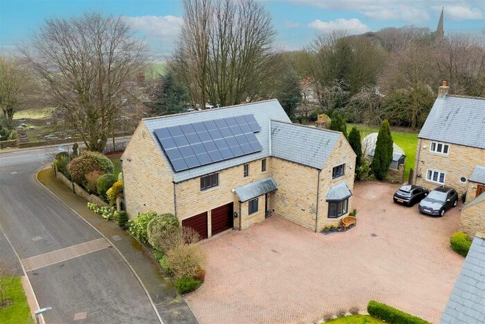 4 Bedroom Detached House For Sale In Heath Common, Heath Village, Chesterfield, S44