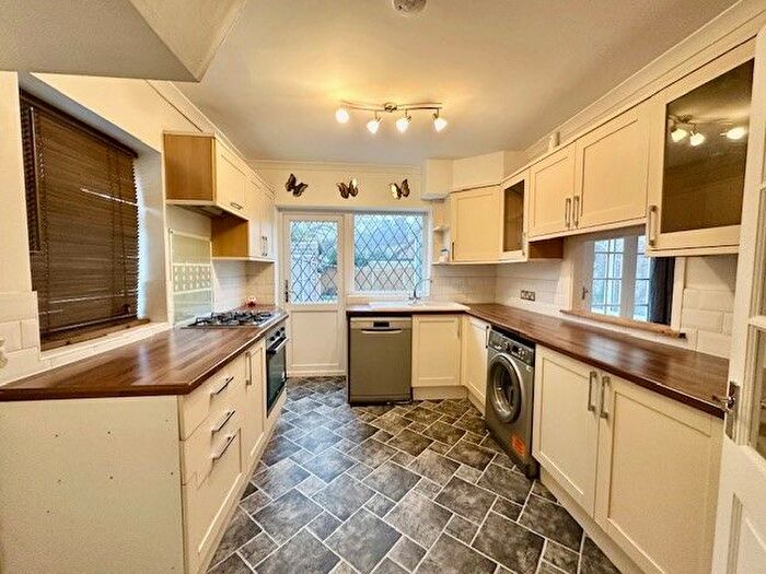 3 Bedroom Semi-Detached House To Rent In Gothic Close, Dartford, Kent, DA1