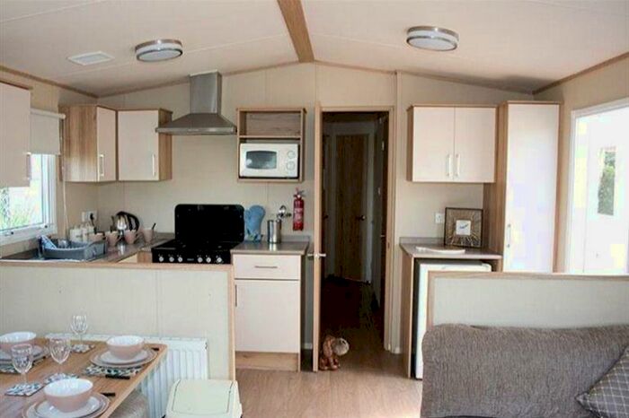2 Bedroom Caravan For Sale In Moffat Manor, Moffat, Dumfries And Galloway, DG10
